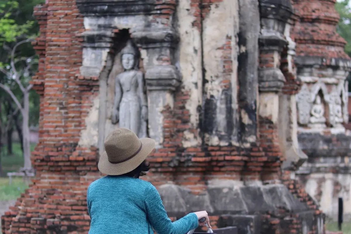 Cycling the Ruins